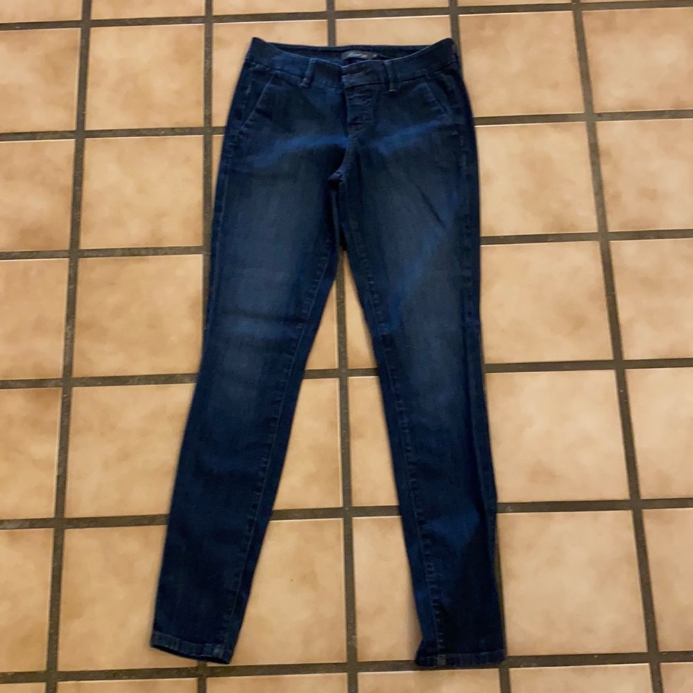Women’s Level 99 trouser style skinny jeans!